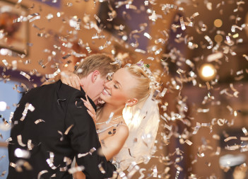 wedding confetti 2