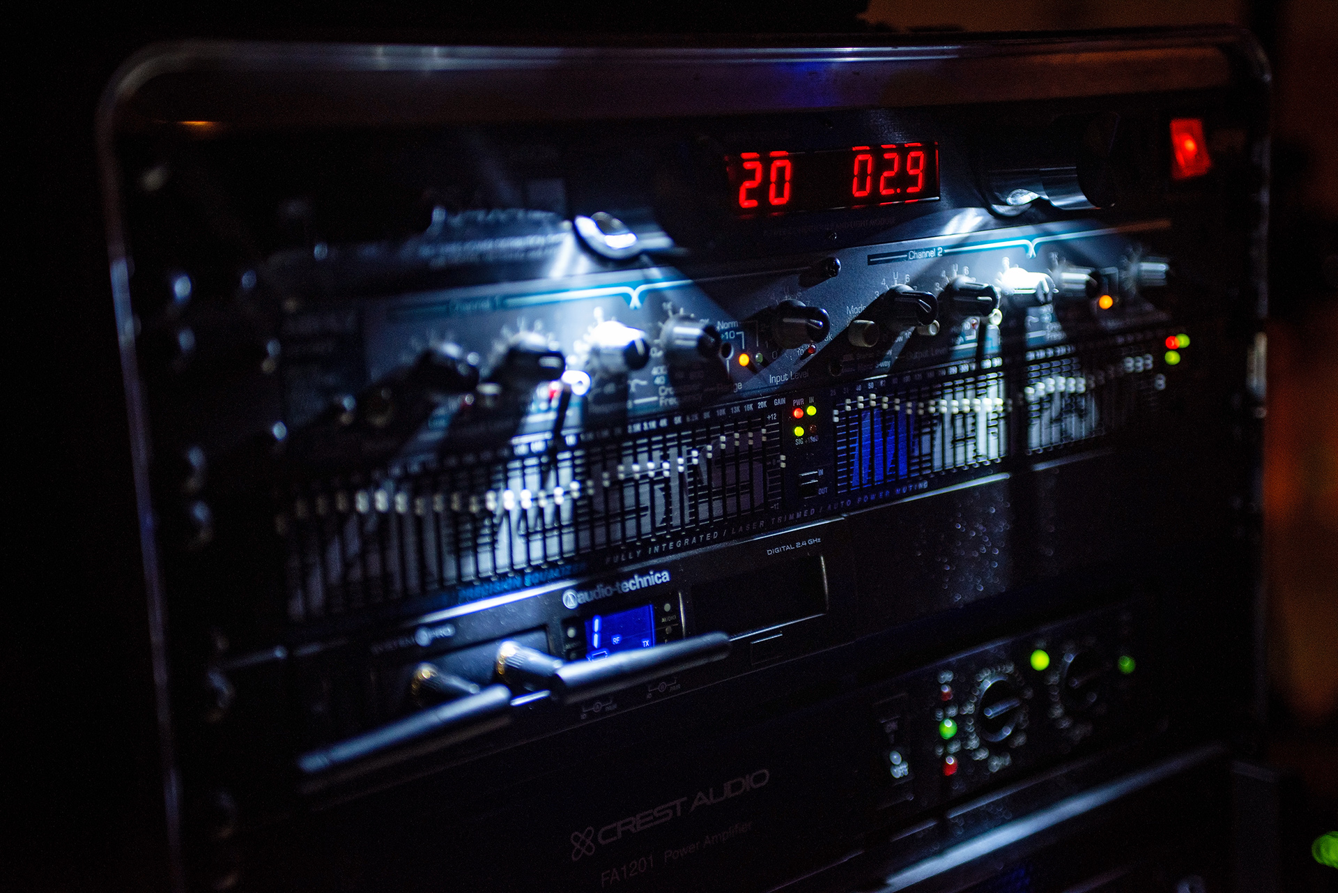 Equipment rack